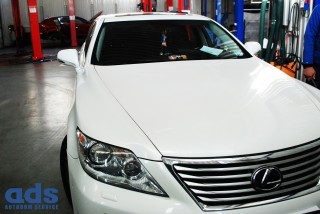 Діагностика гальмівної системи Lexus LS.