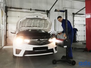 РЕГУЛЮВАННЯ СВІТЛА ФАР Toyota Corolla - 180 ГРН