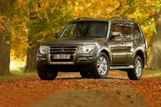 Автомобиль Mitsubishi Pajero